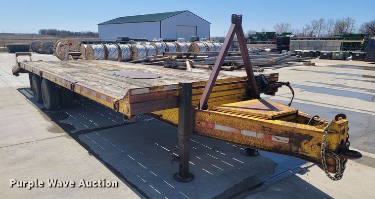 image for item JG9807 1992 Al-Ray equipment trailer