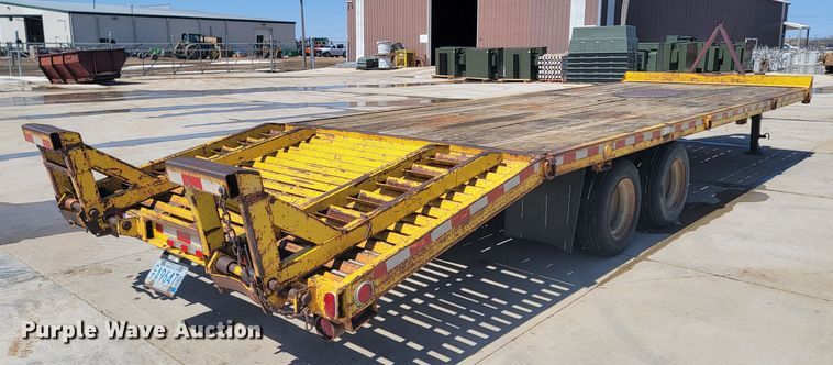 image for item JG9807 1992 Al-Ray equipment trailer