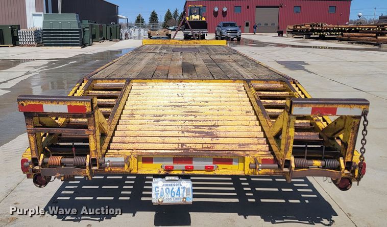 image for item JG9807 1992 Al-Ray equipment trailer