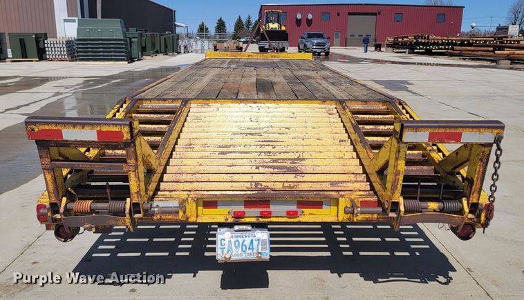 image for item JG9807 1992 Al-Ray equipment trailer