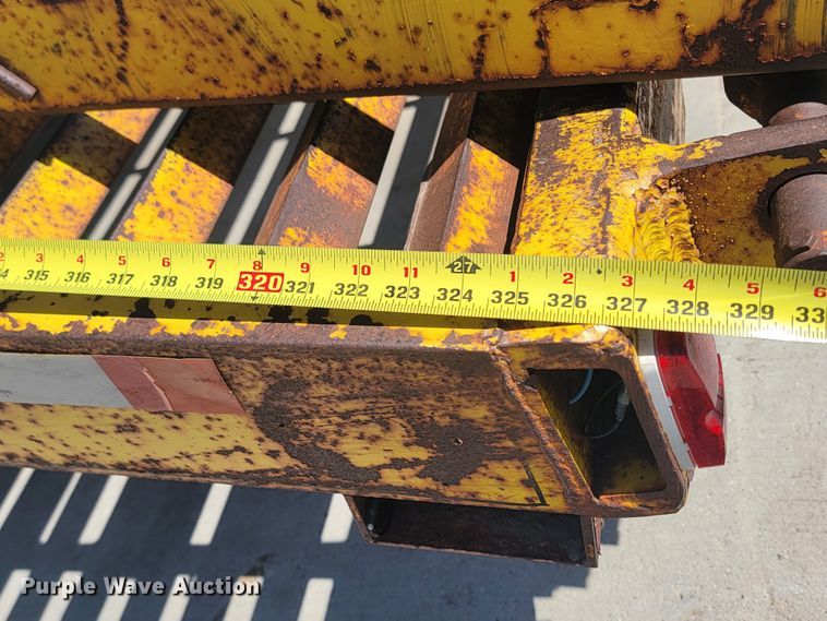 image for item JG9807 1992 Al-Ray equipment trailer