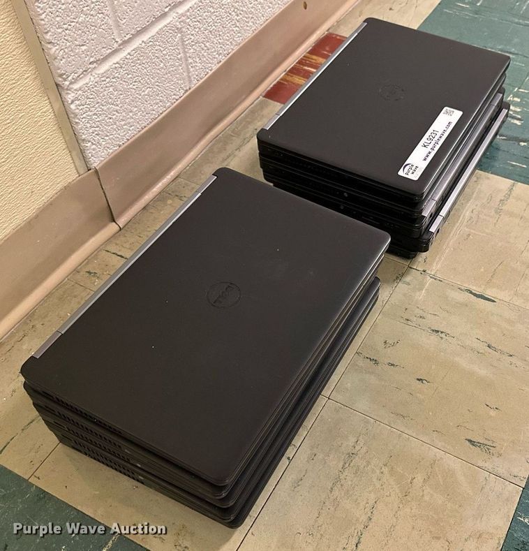 image for item KL9231 (10) Dell laptops