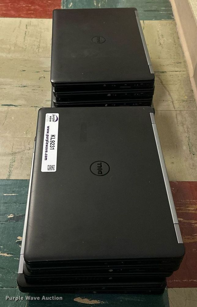 image for item KL9231 (10) Dell laptops