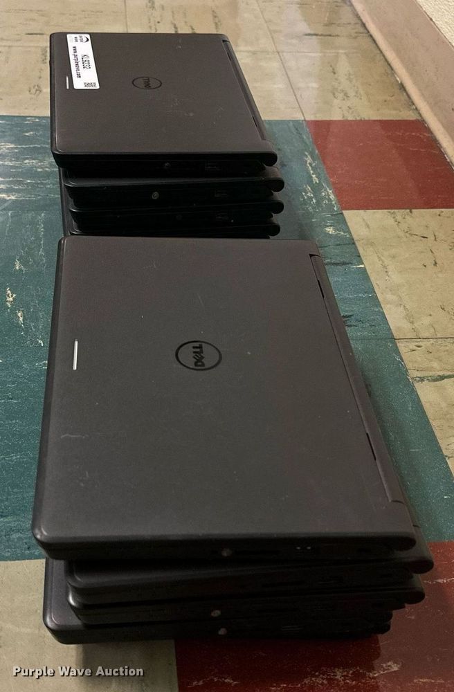 image for item KL9232 (10) Dell laptops