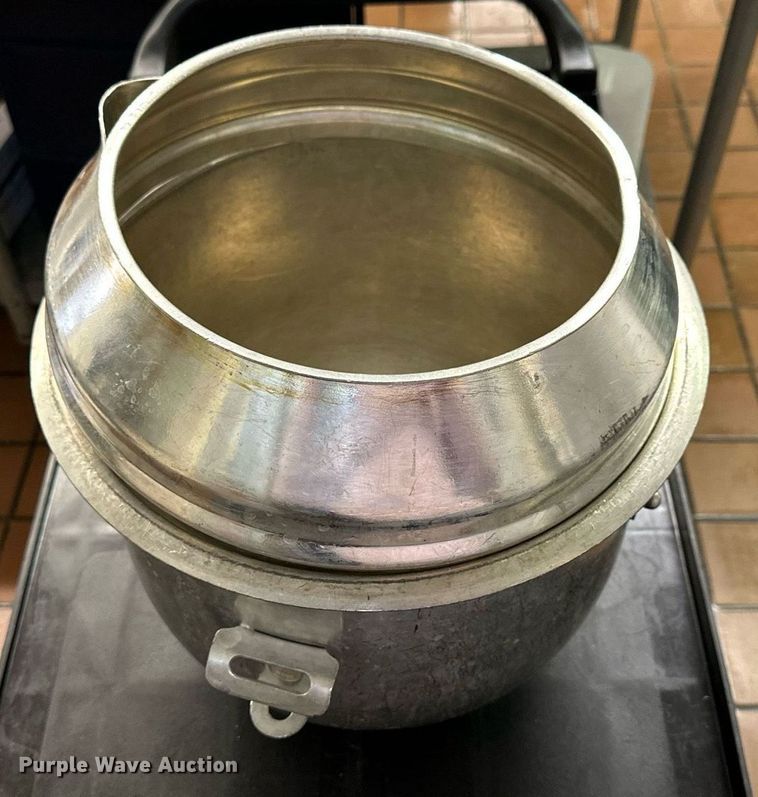 image for item KL9233 Hobart A-200  mixer