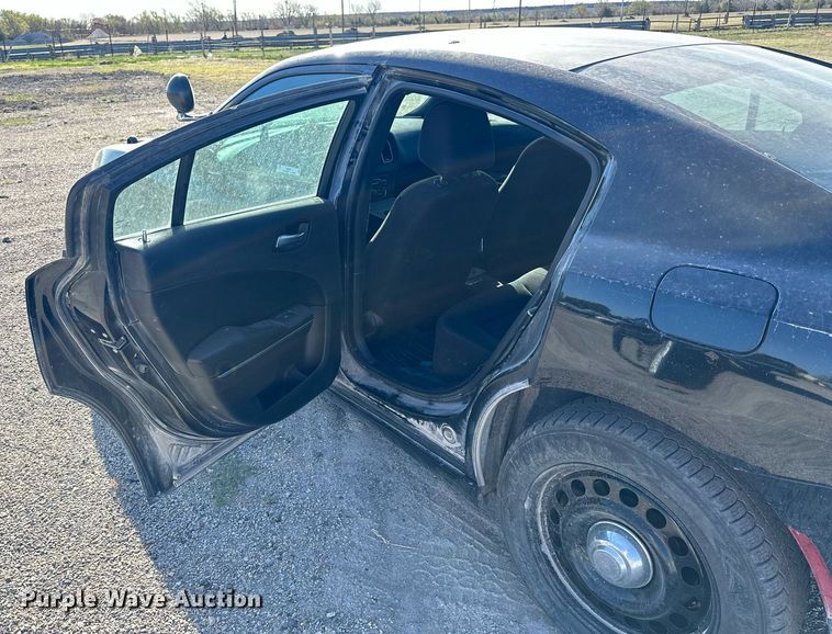 image for item KL9237 2017 Dodge Charger Police