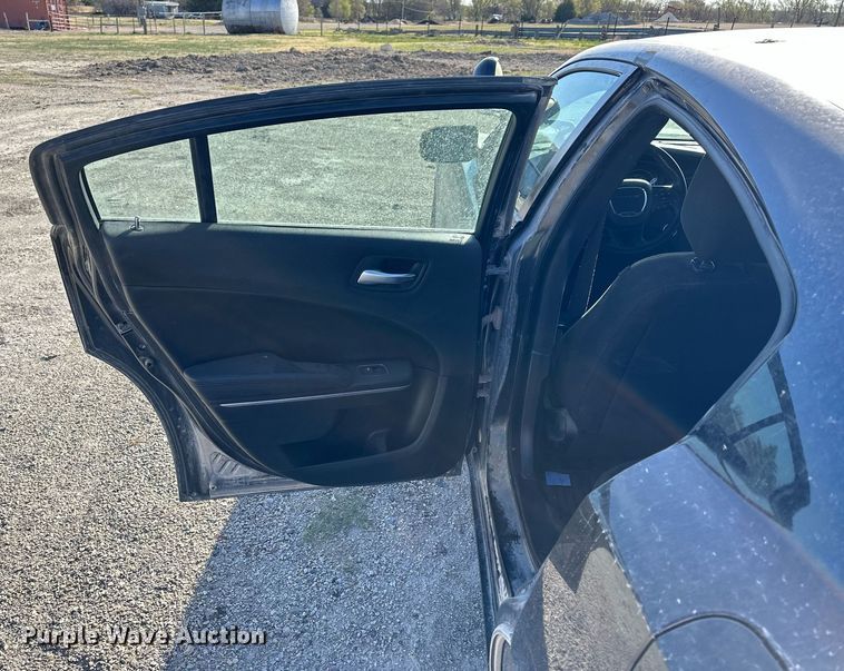 image for item KL9237 2017 Dodge Charger Police