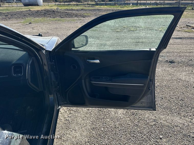 image for item KL9237 2017 Dodge Charger Police