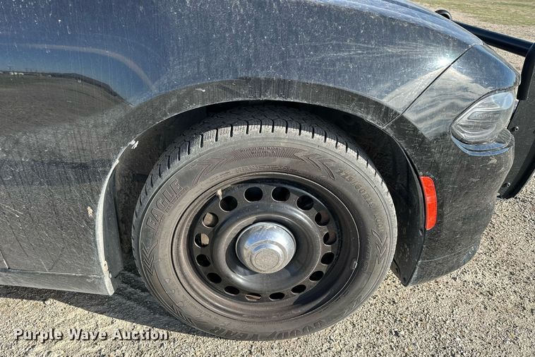 image for item KL9237 2017 Dodge Charger Police