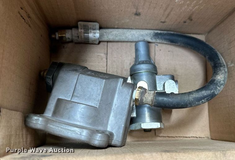 image for item KL9240 Automotive parts