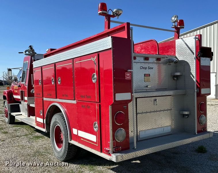 image for item KL9241 1991 GMC TopKick  pumper fire truck