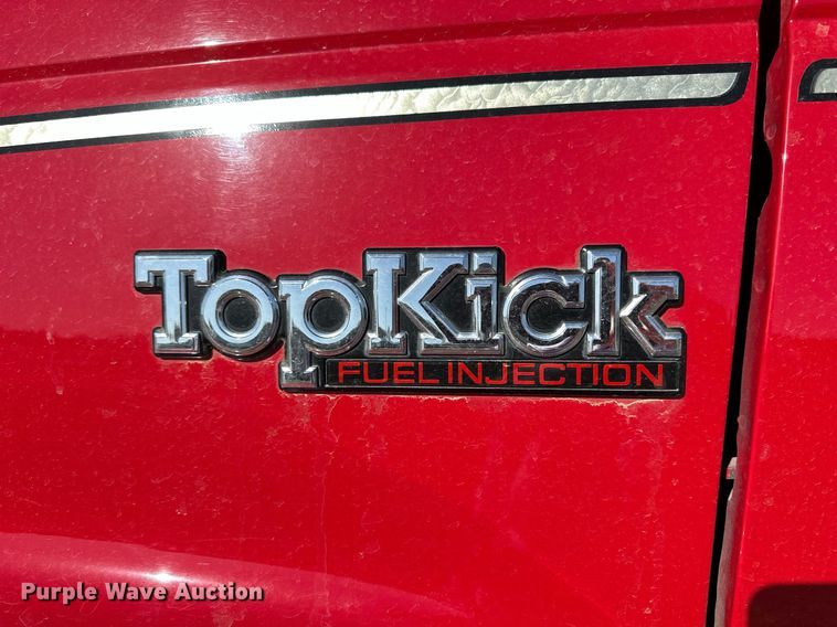 image for item KL9241 1991 GMC TopKick  pumper fire truck