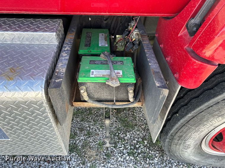 image for item KL9241 1991 GMC TopKick  pumper fire truck