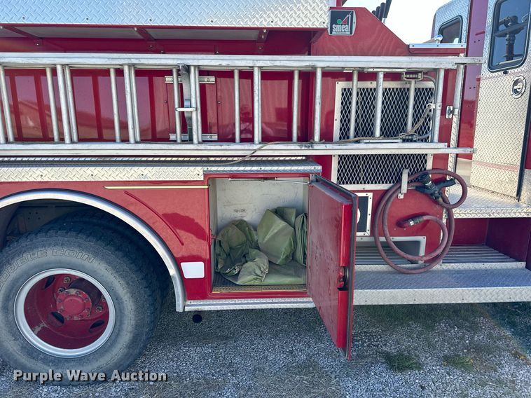 image for item KL9241 1991 GMC TopKick  pumper fire truck