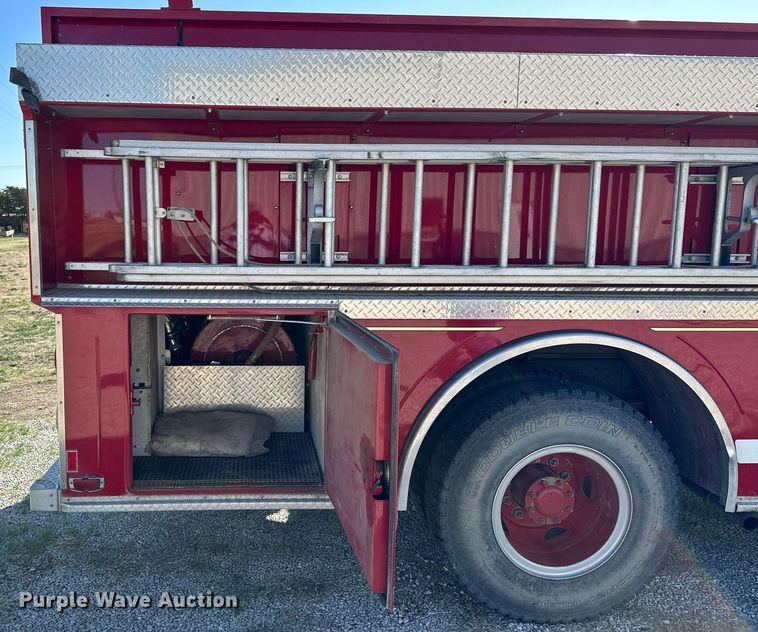 image for item KL9241 1991 GMC TopKick  pumper fire truck