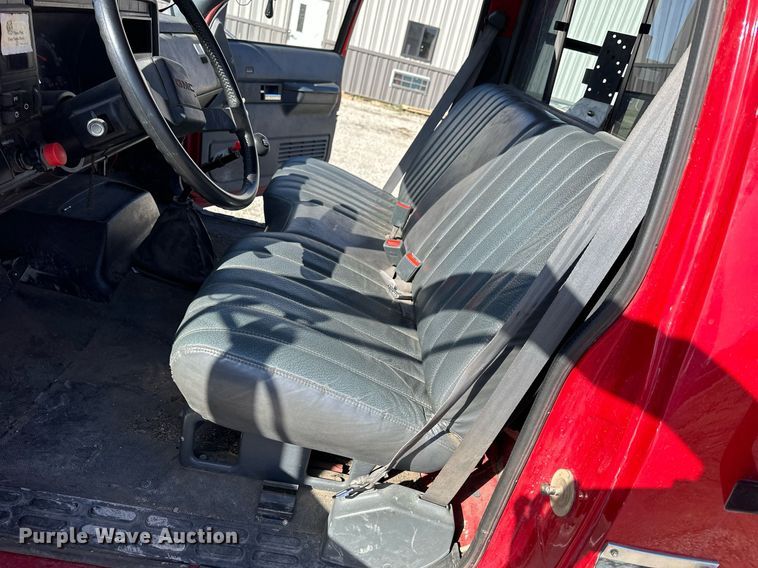 image for item KL9241 1991 GMC TopKick  pumper fire truck