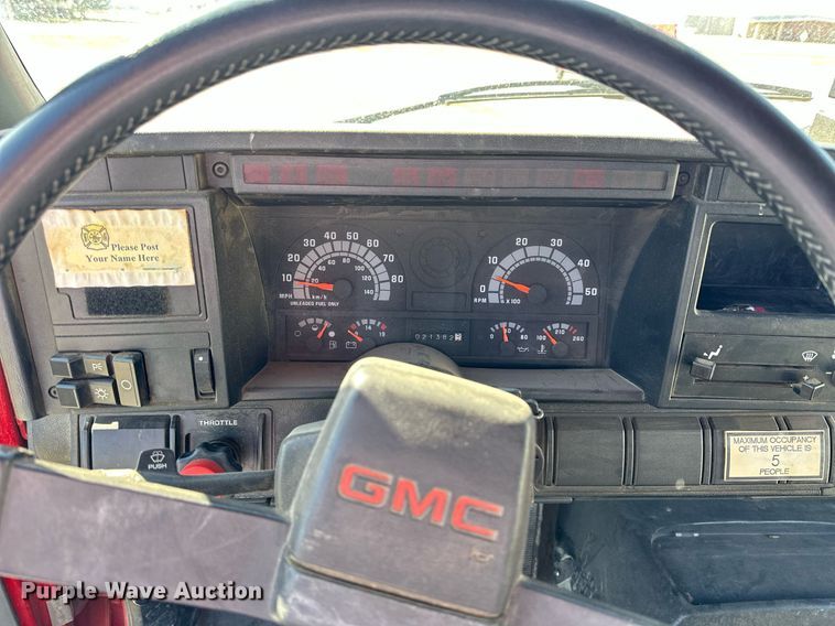 image for item KL9241 1991 GMC TopKick  pumper fire truck