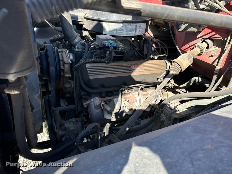 image for item KL9241 1991 GMC TopKick  pumper fire truck