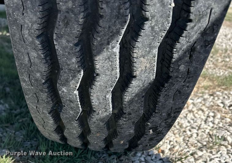 image for item KL9241 1991 GMC TopKick  pumper fire truck