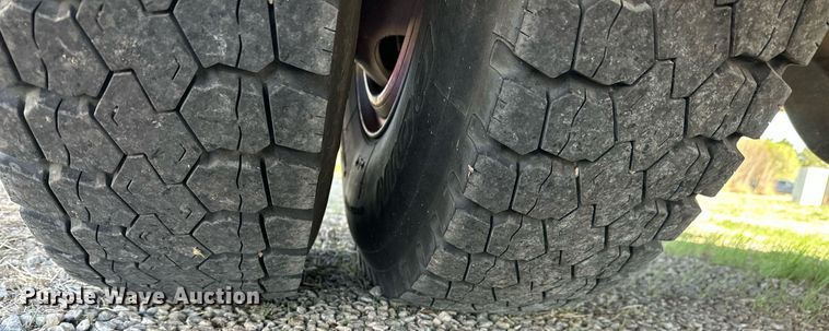 image for item KL9241 1991 GMC TopKick  pumper fire truck