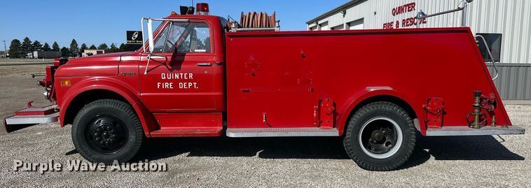 image for item KL9242 1972 Chevrolet C50  pumper fire truck