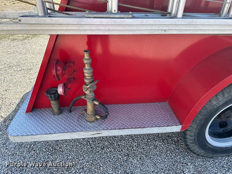 image for item KL9242 1972 Chevrolet C50  pumper fire truck