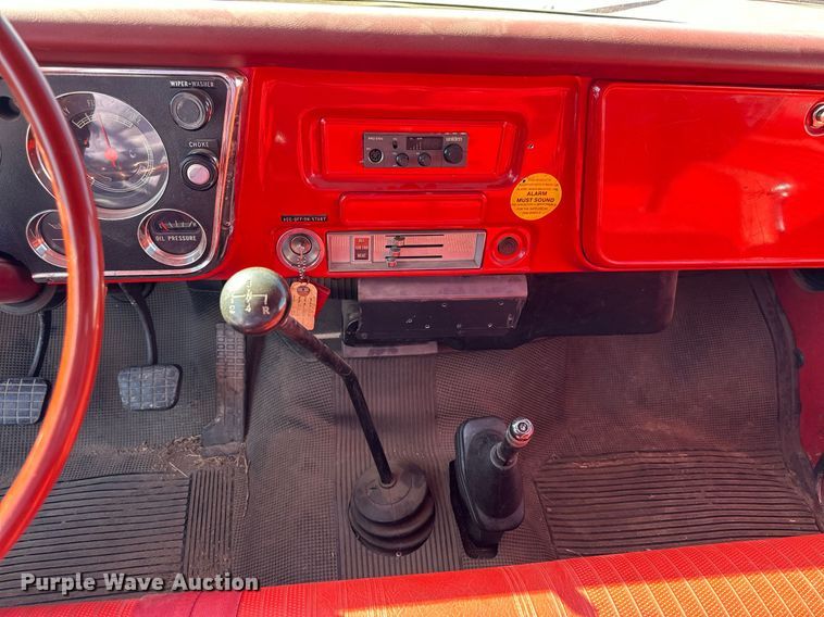 image for item KL9242 1972 Chevrolet C50  pumper fire truck