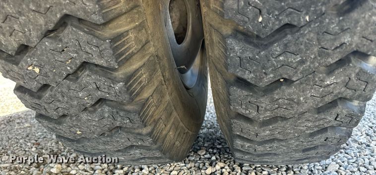 image for item KL9242 1972 Chevrolet C50  pumper fire truck