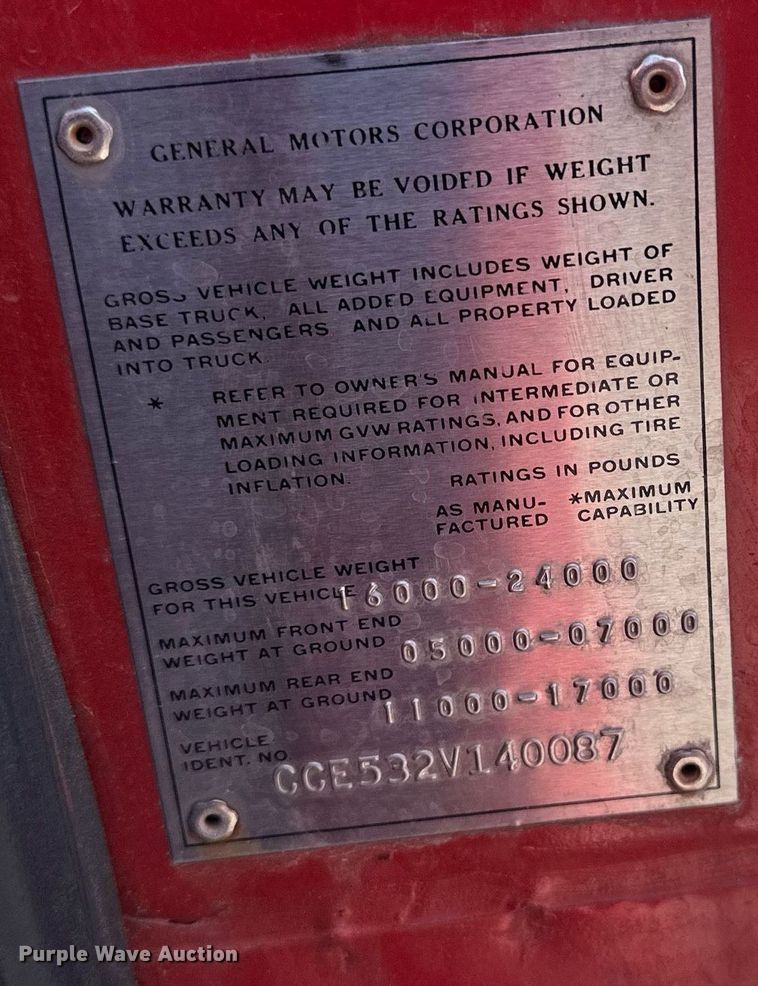 image for item KL9242 1972 Chevrolet C50  pumper fire truck