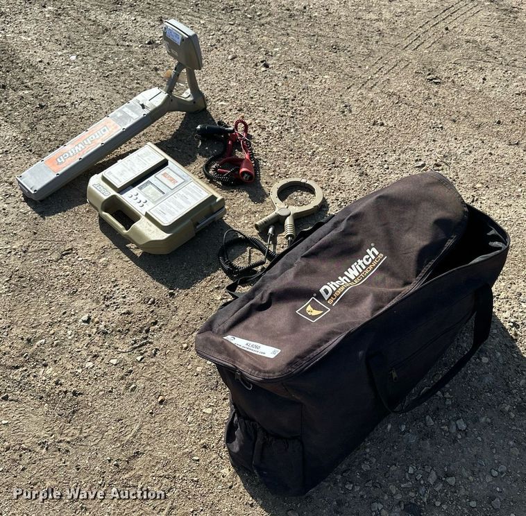 image for item KL9260 Ditch Witch 950R  line locator