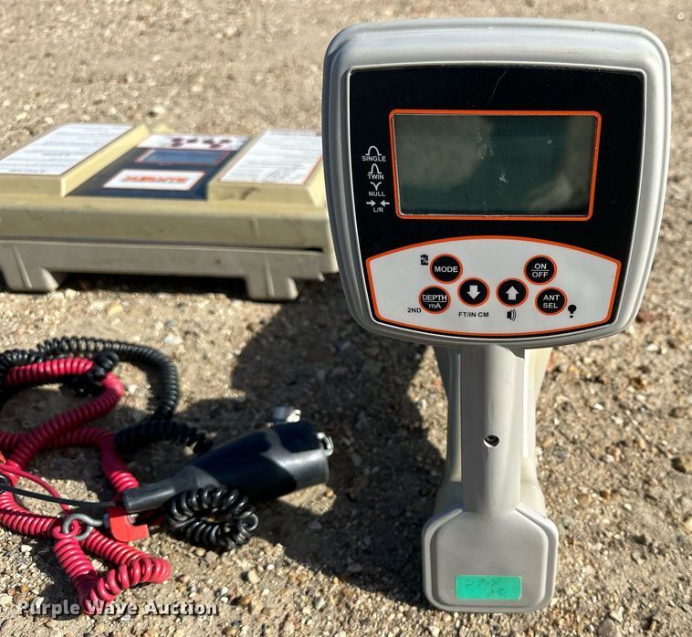 image for item KL9260 Ditch Witch 950R  line locator