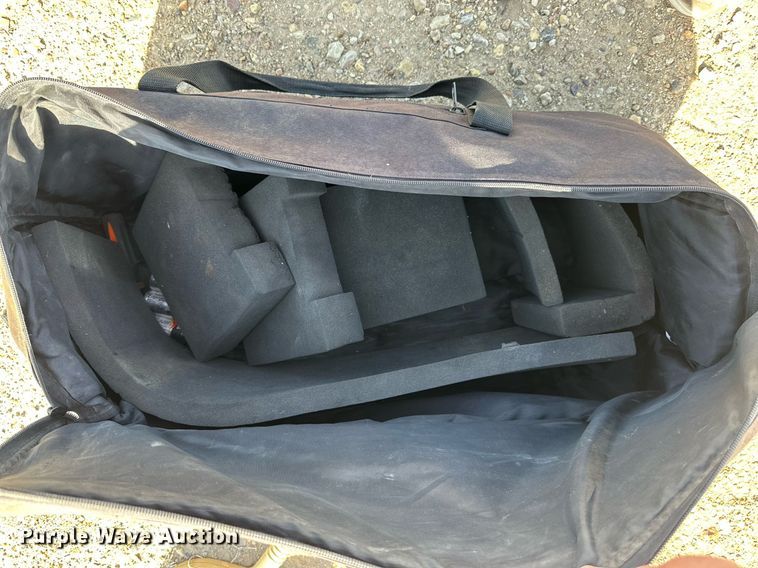 image for item KL9260 Ditch Witch 950R  line locator