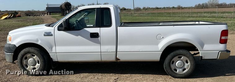 image for item KL9261 2005 Ford F150  pickup truck