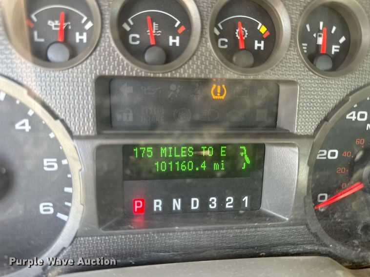 image for item KL9262 2008 Ford F250 Super Duty  pickup truck