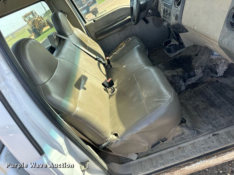 image for item KL9262 2008 Ford F250 Super Duty  pickup truck