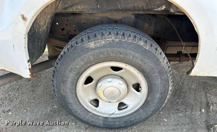 image for item KL9262 2008 Ford F250 Super Duty  pickup truck