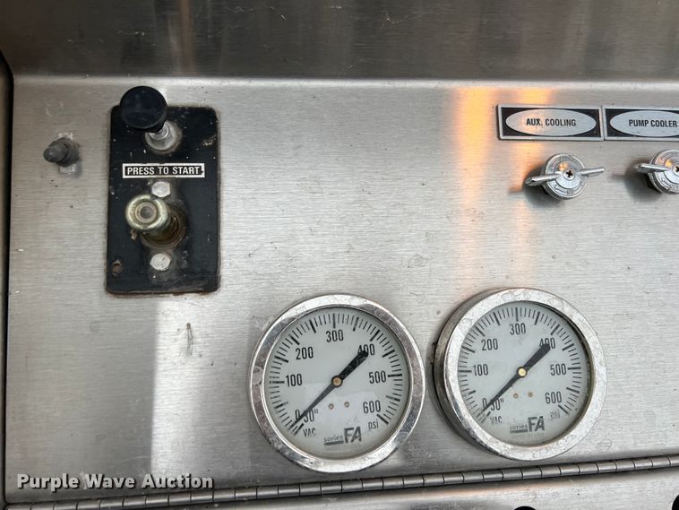 image for item KR9513 1994 Emergency One  pumper fire truck