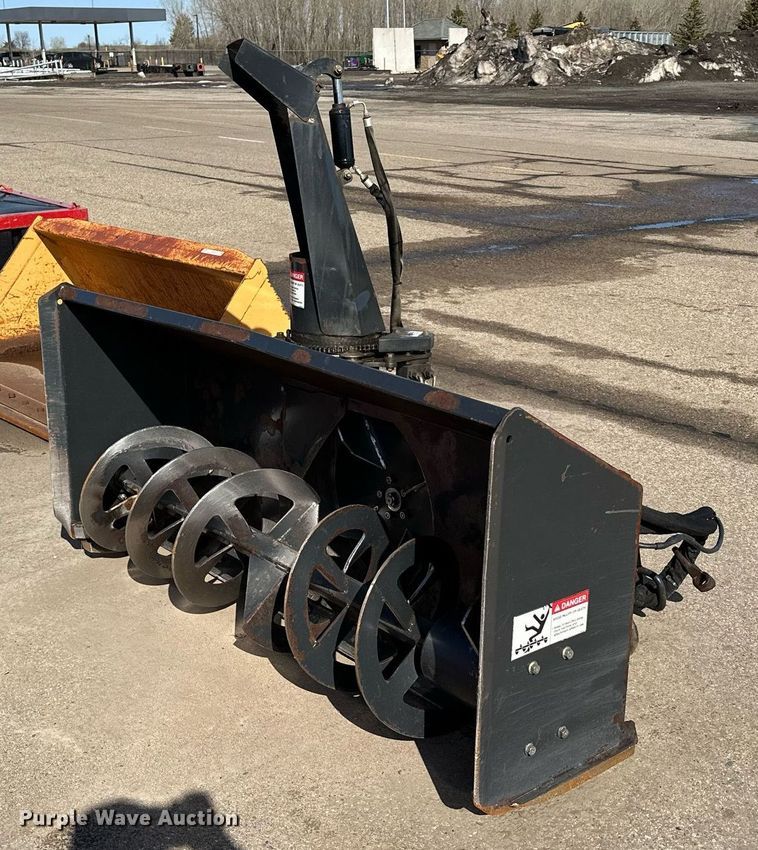 image for item KU9921 2010 Bobcat SB240X72  skid steer snow blower