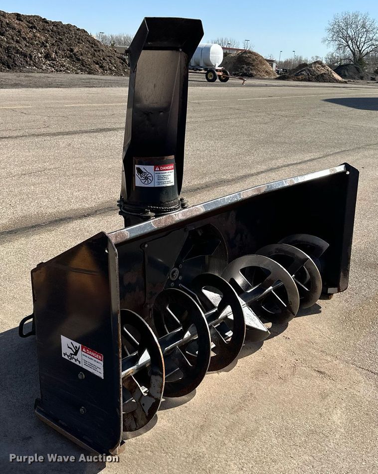 image for item KU9921 2010 Bobcat SB240X72  skid steer snow blower