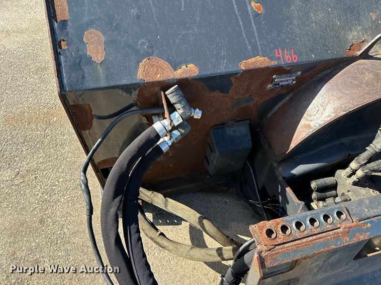 image for item KU9921 2010 Bobcat SB240X72  skid steer snow blower