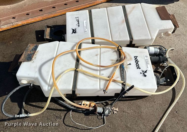 image for item KU9922 Skid steer bucket