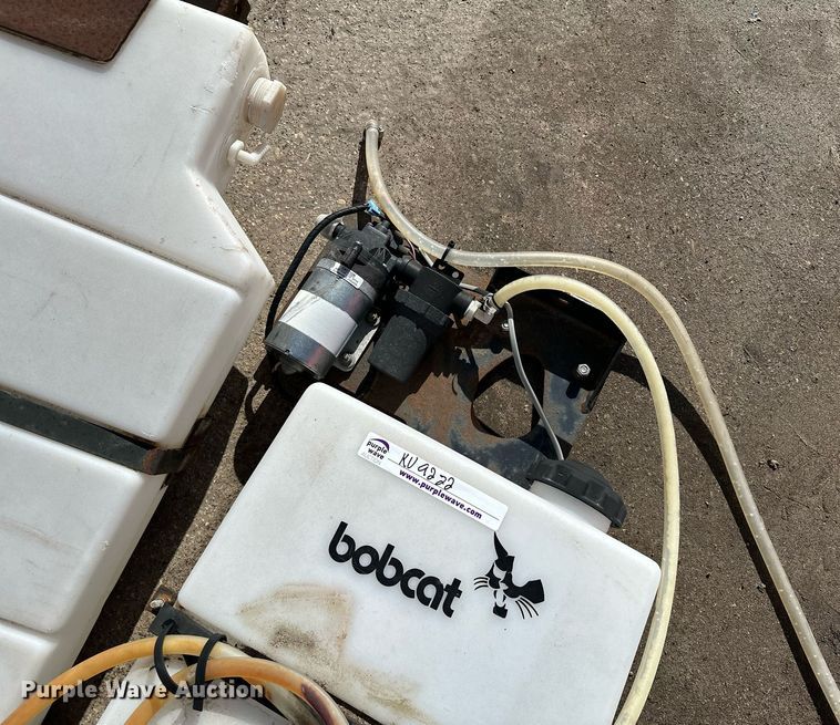 image for item KU9922 Skid steer bucket