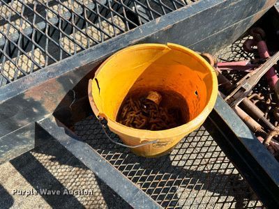 image for item KU9925 2005 Felling FT12-WD  equipment trailer