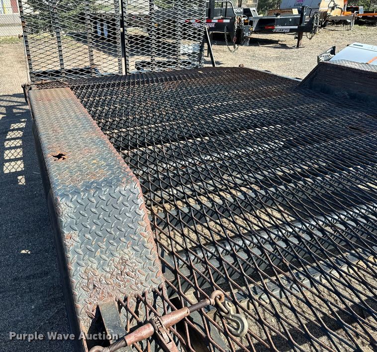 image for item KU9925 2005 Felling FT12-WD  equipment trailer