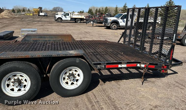 image for item KU9925 2005 Felling FT12-WD  equipment trailer