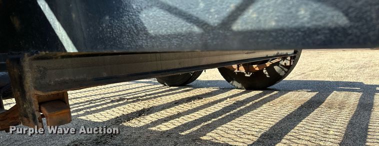 image for item KU9925 2005 Felling FT12-WD  equipment trailer