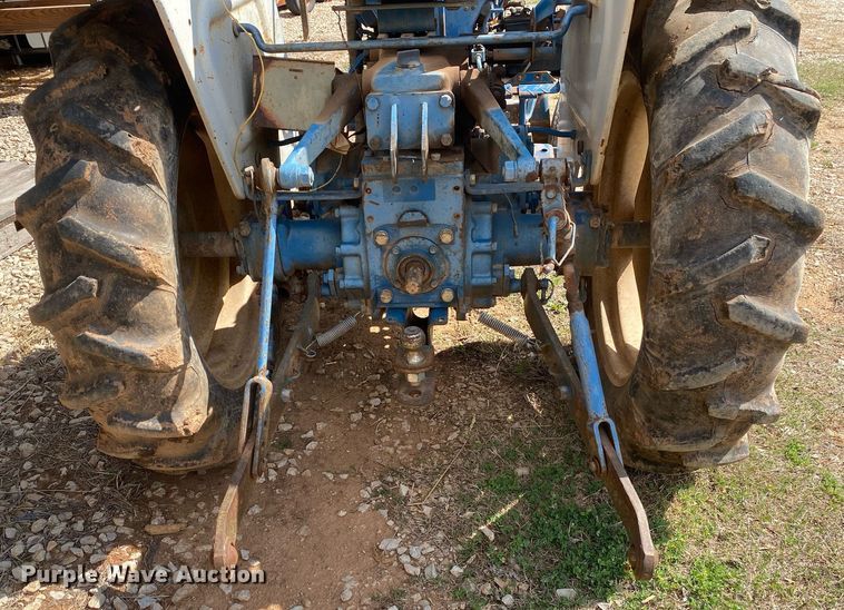 image for item KV9614 1980 Ford 1500  tractor