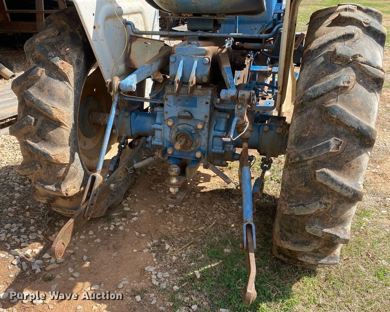 image for item KV9614 1980 Ford 1500  tractor