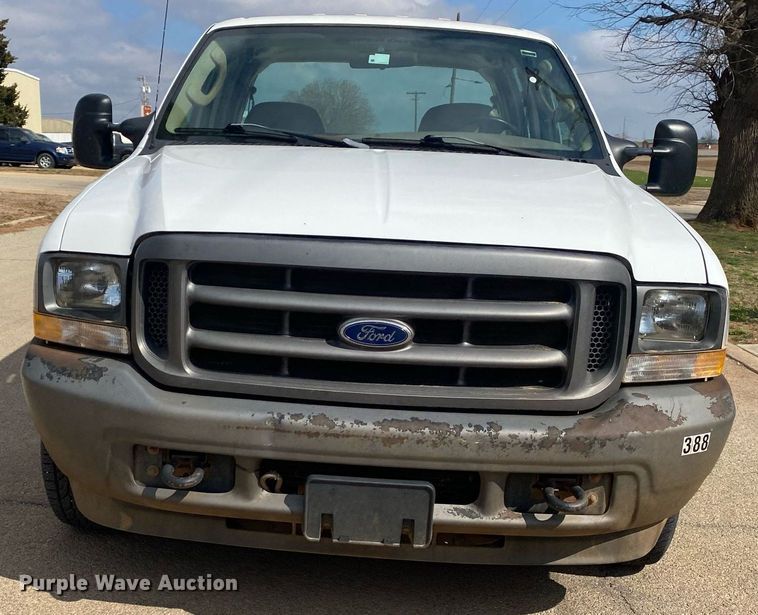 image for item KV9616 2004 Ford F350 Super Duty  Crew Cab pickup truck