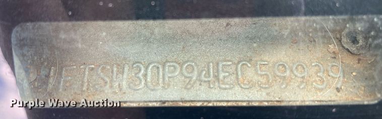 image for item KV9616 2004 Ford F350 Super Duty  Crew Cab pickup truck